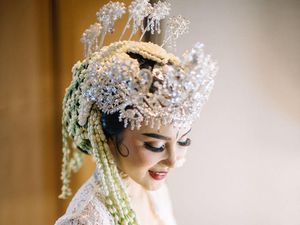 Tangis Haru Vicy Melanie saat Minta Dinikahkan dengan Kevin Aprilio Tangis Haru Vicy Melanie saat Minta Dinikahkan dengan Kevin Aprilio