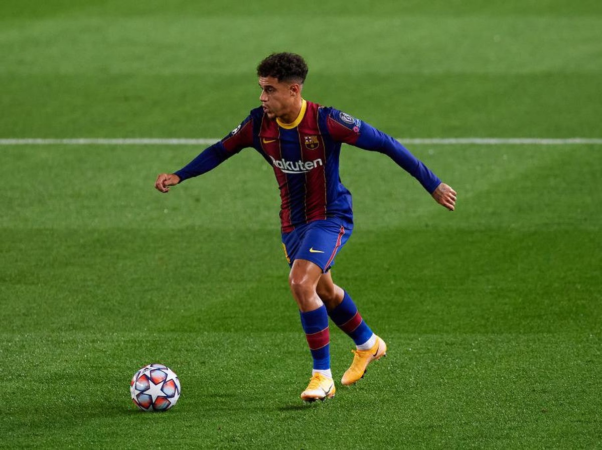 Coutinho terancam absen melawan Juventus di Liga Champions. Foto: Getty Images/Alex Caparros