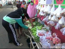 Warga Kampung di Kota Probolinggo Ini Sediakan Sayur dan Lauk Gratis