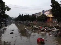 Banjir Surut, Masjid-Sekolah di Gunung Putri Bogor Terendam Lumpur