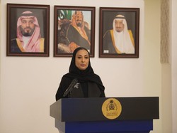 Hijabers Amal Yahya Al-Moallimi Jadi Duta Besar Wanita Kedua di Arab Saudi