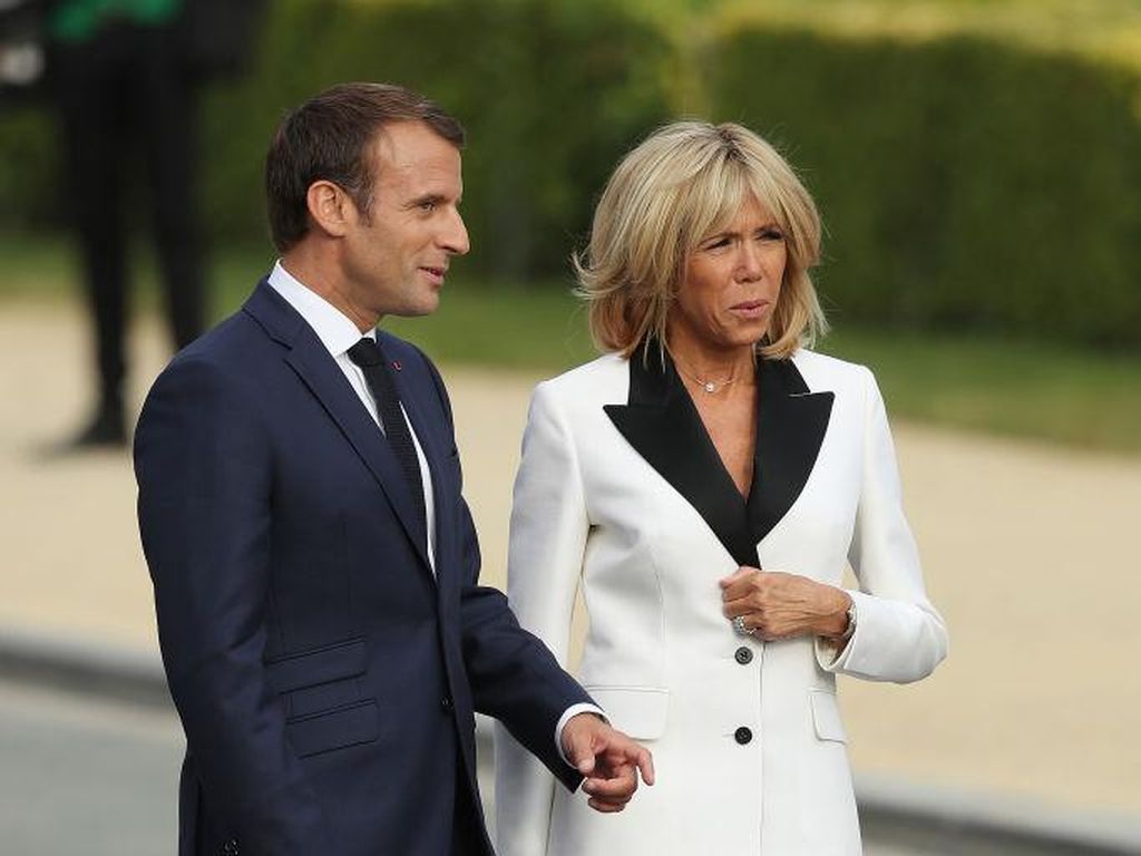 Viral Rumor Istri Presiden Macron Seorang Transgender!