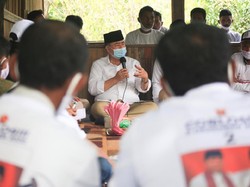 Cagub Sumbar Nasrul Abit Janji Beri Akses Jalan di Hutan Lindung