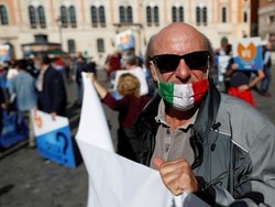 Tekan Corona, Italia Tutup Bioskop, Pusat Kebugaran dan Kolam Renang