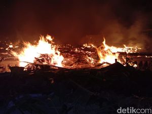 6 Bangunan Rumah di Blora Ludes Terbakar dalam Semalam