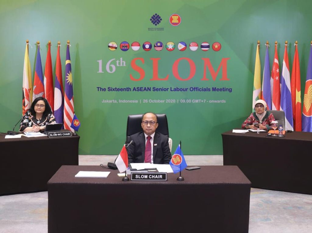 Kemnaker Ajak ASEAN Kuatkan Kerja Sama Atasi Krisis Ketenagakerjaan Kemnaker Ajak ASEAN Kuatkan Kerja Sama Atasi Krisis Ketenagakerjaan