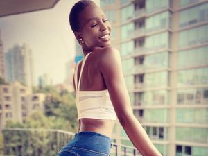 9 Potret Cantik Nova Stevens yang Ukir Sejarah di Miss Universe Canada 