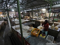 Waduh! Pekerjaan di Mal-Pasar Disebut Bakal Hilang Usai Corona