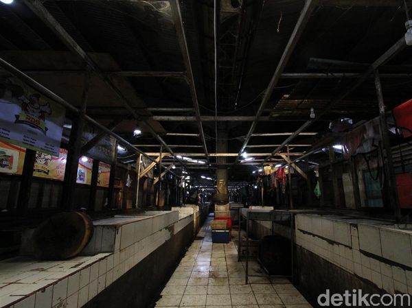 Pasar Harjodaksino Solo Ditutup Imbas Pedagang Positif Corona