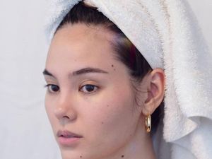 10 Wajah Polos Ratu Kecantikan Saat Tak Pakai Makeup 10 Wajah Polos Ratu Kecantikan Saat Tak Pakai Makeup