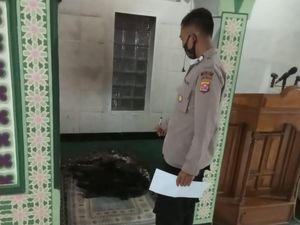 ODGJ Bakar Sajadah Masjid di Serang, Polisi: Warga Jangan Terprovokasi