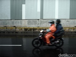 Waspada Cuaca Buruk 26 Kab/Kota di Jawa Timur Siang hingga Malam Hari