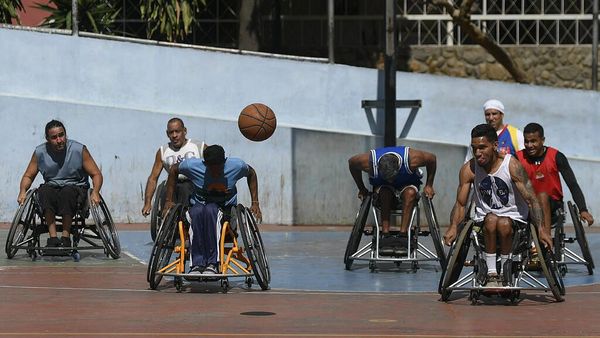 Serunya Turnamen Basket Kursi Roda di Venezuela