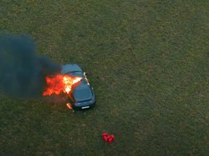 Heboh YouTuber Bakar Mobil Mewah Miliaran Rupiah