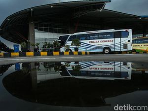 Begini Sibuknya Terminal Pulogebang Menjelang Libur Panjang