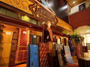 Berburu Oleh-oleh Khas Palembang di Kriya Sriwijaya