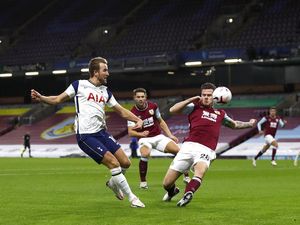 Burnley Vs Tottenham Imbang di Babak Pertama