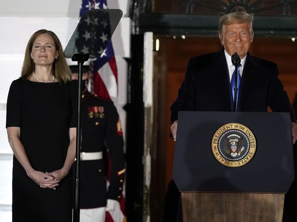 Amy Coney Barrett Jadi Hakim Agung, Trump: Hari Sangat Penting Bagi AS! Amy Coney Barrett Jadi Hakim Agung, Trump: Hari Sangat Penting Bagi AS!