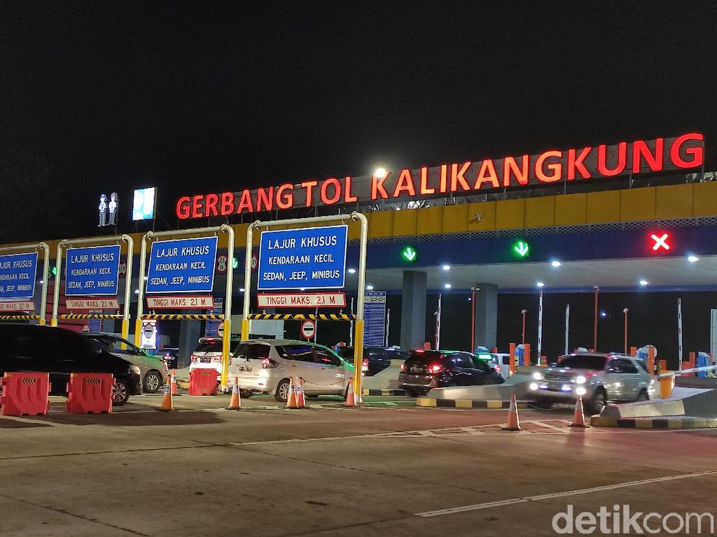 Libur Cuti Bersama, Begini Kondisi Lalin di Tol Kalikangkung Malam Ini Libur Cuti Bersama, Begini Kondisi Lalin di Tol Kalikangkung Malam Ini