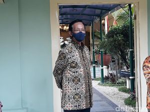 Sultan Imbau Warga Tak Perlu Panik dengan Status Siaga Merapi