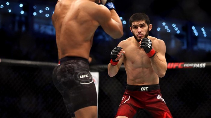 Misi Bobby Green Bikin KO Islam Makhachev (Getty Images) Misi Bobby Green Bikin KO Islam Makhachev (Getty Images)