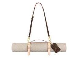 Louis Vuitton Jual Karpet Yoga Mewah Seharga Rp 28,7 Juta