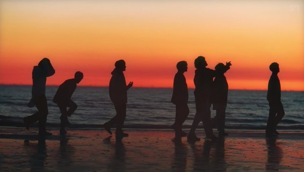 Lagu From Home Menemani Rasa Kesepianmu/Foto: twitter.com/azzlty Lagu From Home Menemani Rasa Kesepianmu