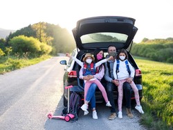 Hindari Klaster Baru, Masyarakat Diimbau Berlibur dengan Orang Serumah