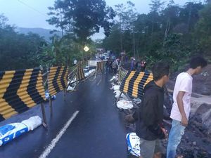 Longsor di Lintas Selatan, Wisatawan Diimbau Lewat Jalur Kota Garut