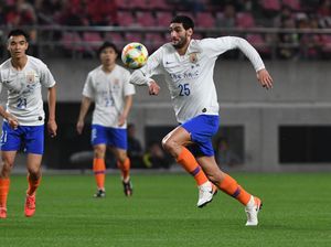 Akhir Perjuangan Marouane Fellaini di Lapangan Hijau Akhir Perjuangan Marouane Fellaini di Lapangan Hijau