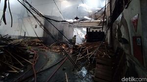 Pabrik Pengolahan Kayu di Magelang Ludes Terbakar