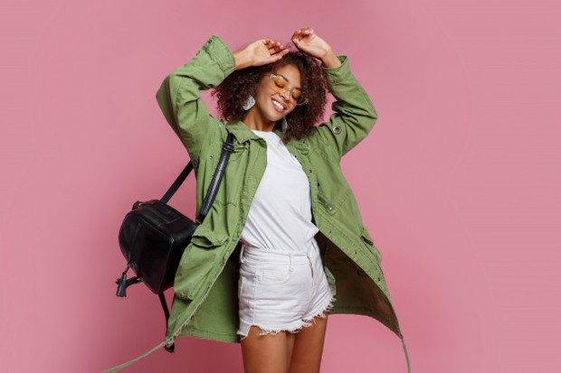 Pilih Oufit dengan Warna Nude