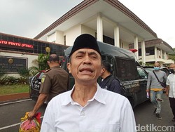 Celotehan Raden Rangga soal COVID-19, Apa Katanya?