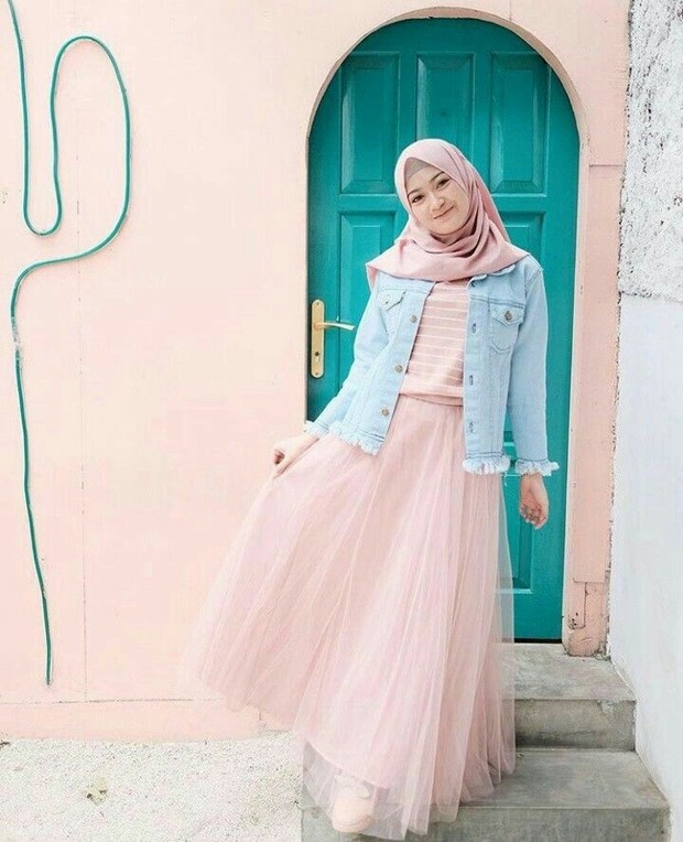 Mix And Match Outfit Hijab Dengan Rok Tutu Chic Dan Gak Lebay