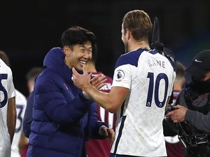 Son-Kane Klop Banget Son-Kane Klop Banget