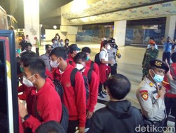 Polres Bandara Soetta Sambut Kedatangan Timnas U-19 dari Kroasia
