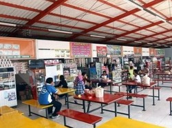 Pedagang di Rest Area Cipali Kecipratan Berkah Libur Cuti Bersama