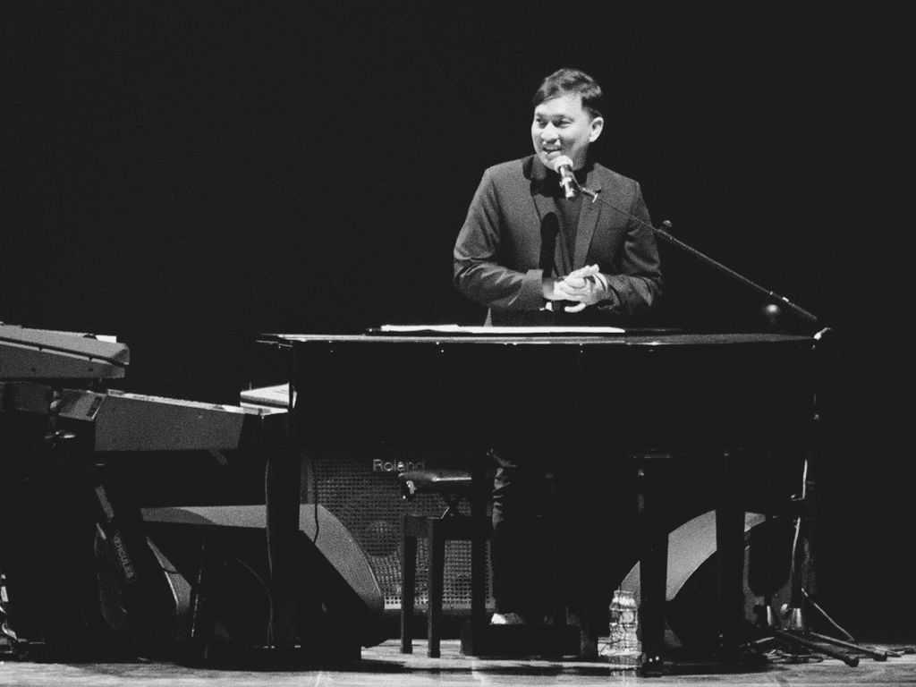 Yovie Widianto Jadi Pencipta Lagu yang Terbanyak Diputar di Spotify Yovie Widianto Jadi Pencipta Lagu yang Terbanyak Diputar di Spotify