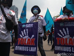 Bukan #COVID19, #GagalkanOmnibusLaw Paling #RamediTwitter2020