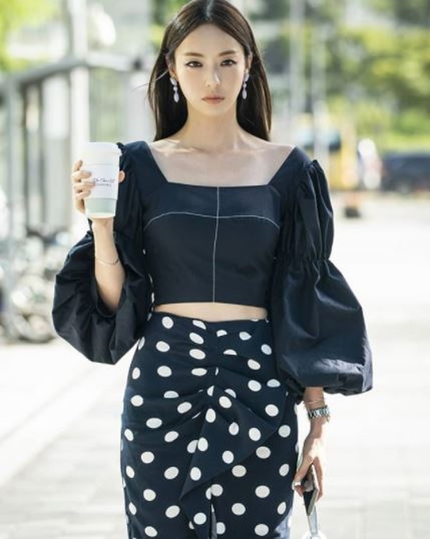 Tampil Fashionable Ala Aktris Korea Lee Da Hee Cocok Dipakai Ke Kantor