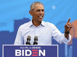 Biden dan Trump di Mata Obama