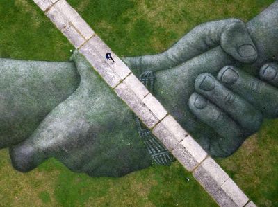 Begini Cara Seniman Tunjukkan Solidaritas