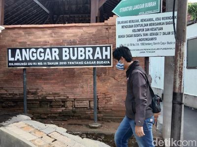 Penampakan Langgar Bubrah, Dibangun Sunan Kudus tapi Tak Selesai