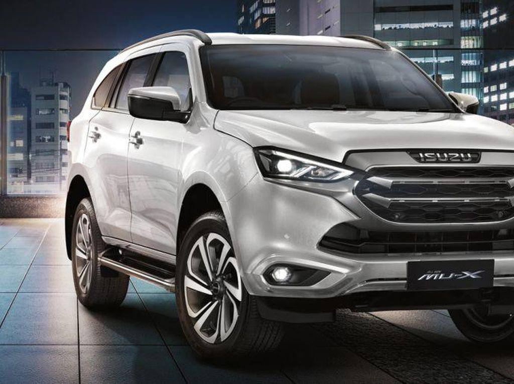 Mau Lawan Pajero Sport-Fortuner, Harga Isuzu MU-X Terbaru Masih Dihitung Mau Lawan Pajero Sport-Fortuner, Harga Isuzu MU-X Terbaru Masih Dihitung