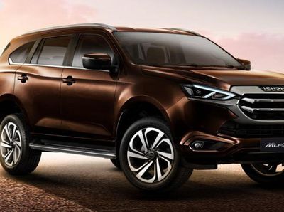 Lihat dari Dekat Isuzu MU-X Terbaru, Penantang Pajero Sport Cs