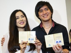 Cerita Malam Pertama Kevin Aprilio dengan Vicy Melanie