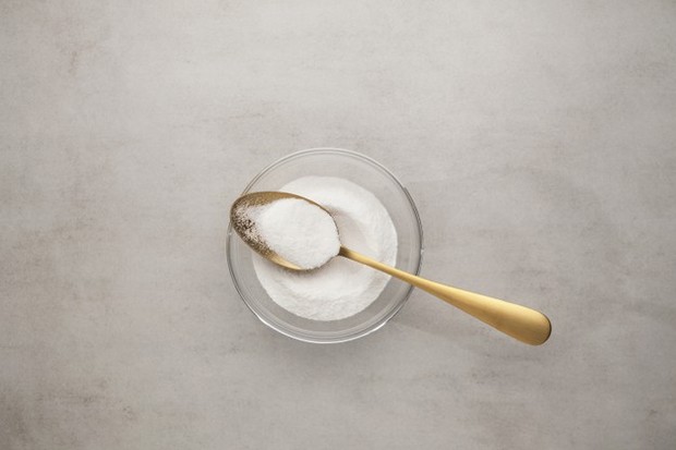 Kolagen/freepik.com Dapat mengurangi tanda penuaan, membantu kesehatan sendi serta tulang, dan mendukung pencernaan.