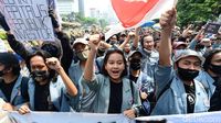 Duh! Aksi Mahasiswa ini Bikin Adem