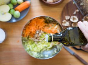 7 Pengganti Minyak Goreng untuk Diet, Makan Gorengan Jadi Lebih Sehat