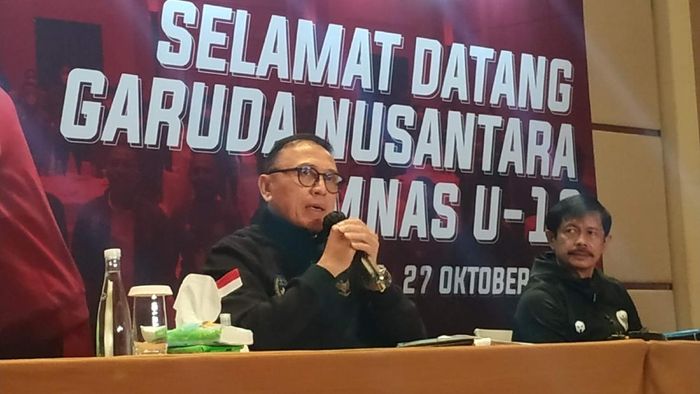 Mochamad Iriawan Ketum PSSI, Mochamad Iriawan, memberi keterangan pers setelah Timnas Indonesia U-19 kembali dari Kroasia.
